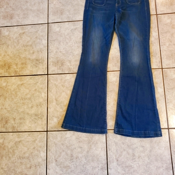 Guess Stretch Flare Jeans - Picture 7 of 13